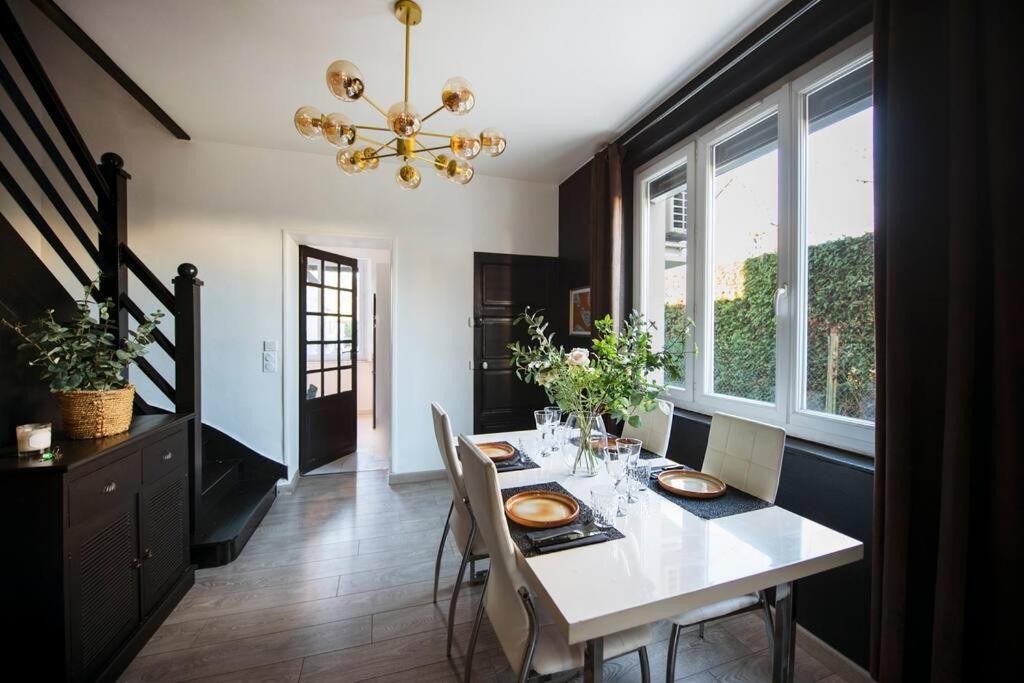 Jolie Maison Sur Orleans, Parking & Climatisation Екстер'єр фото
