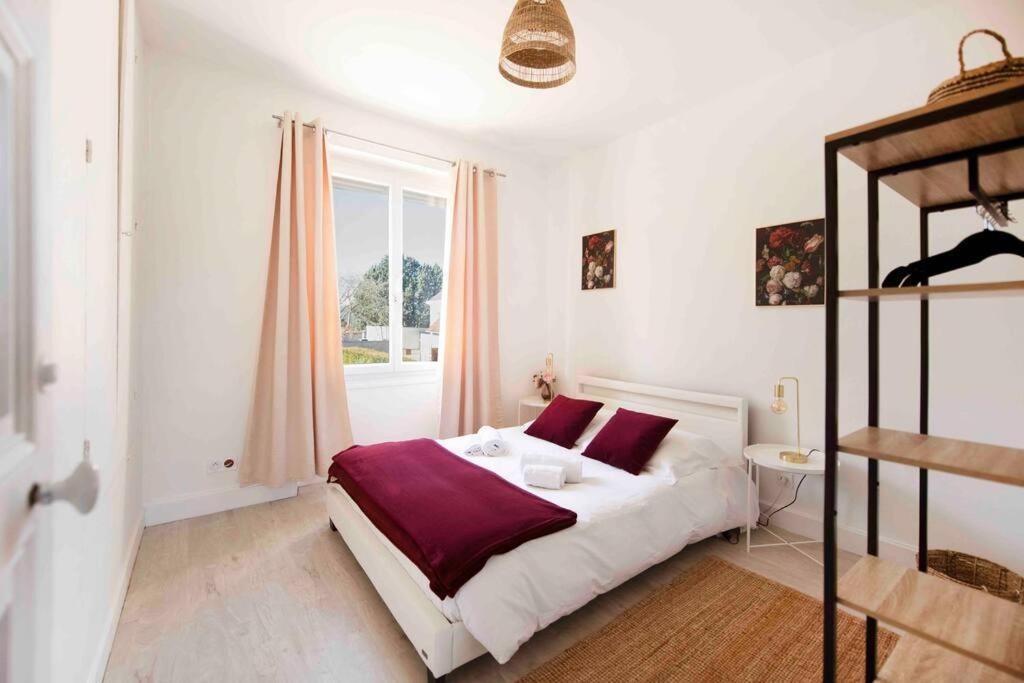 Jolie Maison Sur Orleans, Parking & Climatisation Екстер'єр фото